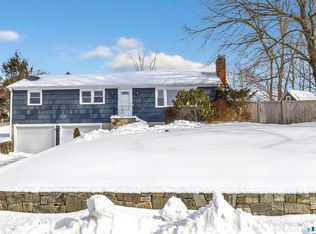 139 Walnut Tree Hill Rd, Shelton, CT 06484