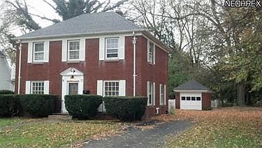 2nd image of 127 Woodhill Dr