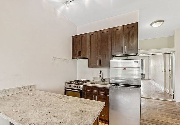 5th image of 1688 York Ave APT 4B