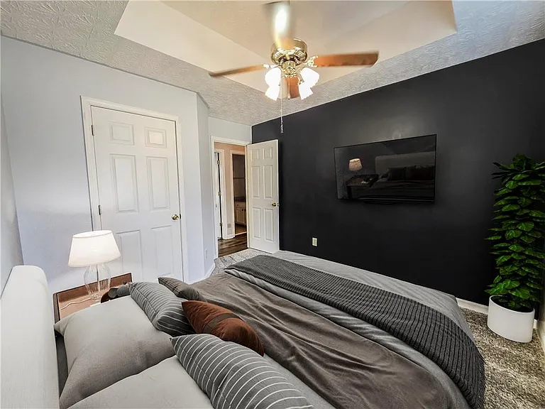 116 Crossroads Estates Dr — Photo 8