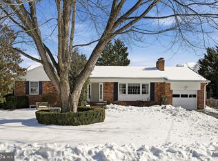 1201 Allendale Rd, Mc Lean, VA 22101