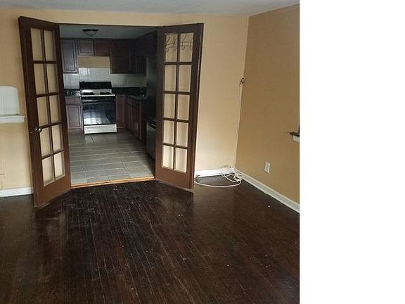 3rd image of 4147 W Washington Blvd APT 1