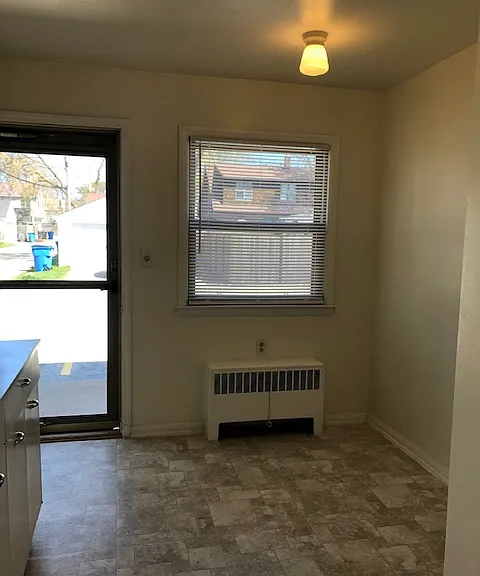 412-18 E Henry Clay St #24 — Photo 9