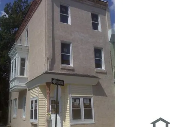 2400 N Garnet St APT 1, Philadelphia, PA 19132