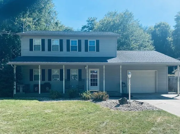 44 Boaz Main St, Williamstown, WV 26187