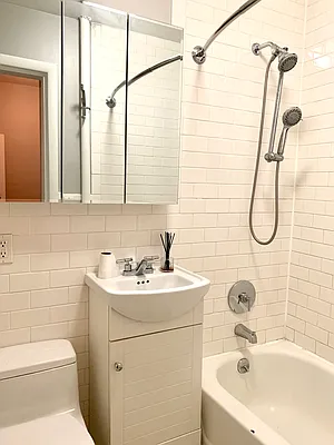 Rented by Compass | media 6