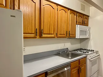 Rented by MQ Realty LLC