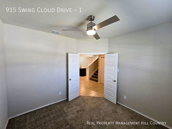 5th image of 915 Swing Cloud Dr #1