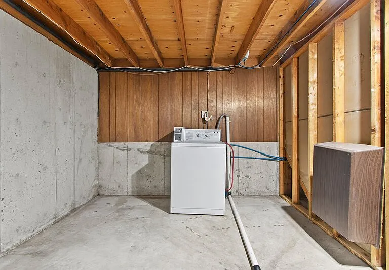 2394 Canter Ln #A — Photo 5