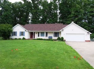 188 Ledge Rd, Macedonia, OH 44056