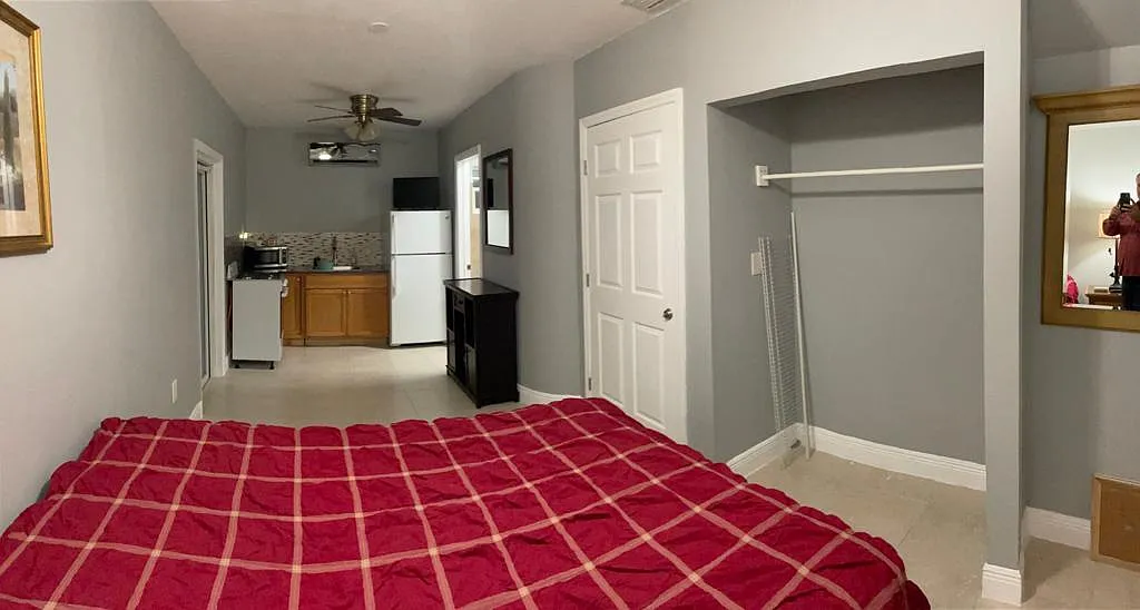2 bed, 800 sqft, $1,750 — Photo 3
