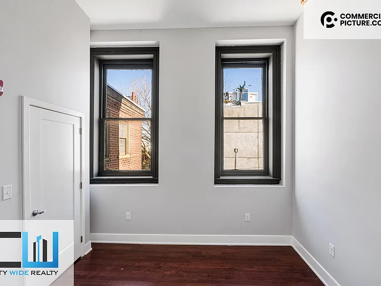 302 Richmond St #12A — Photo 8
