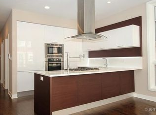 730 N Ada St #2, Chicago, IL 60642
