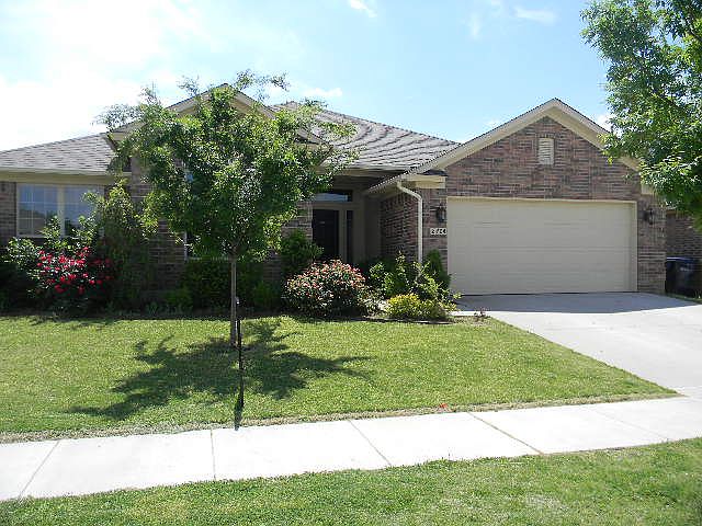 1st image of 2404 SW 138th St