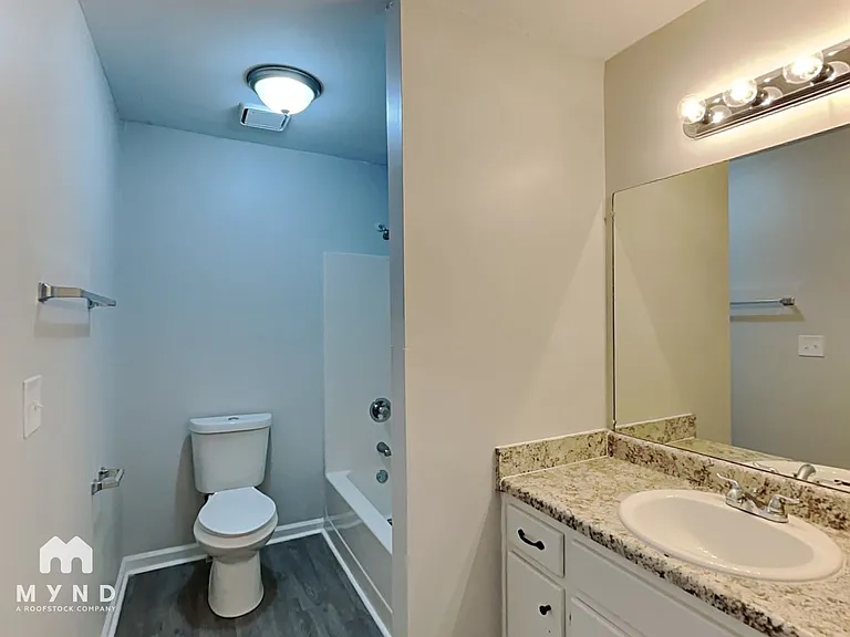 2979 Bayberry Ct — Photo 17