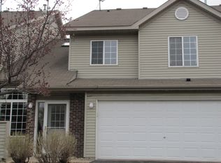 2464 Oakridge Cir, Hudson, WI 54016