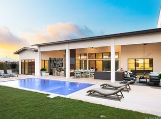 1363 Bordeaux Ln, New Braunfels, TX 78132