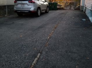 83 Andrews St, Lowell, MA 01852