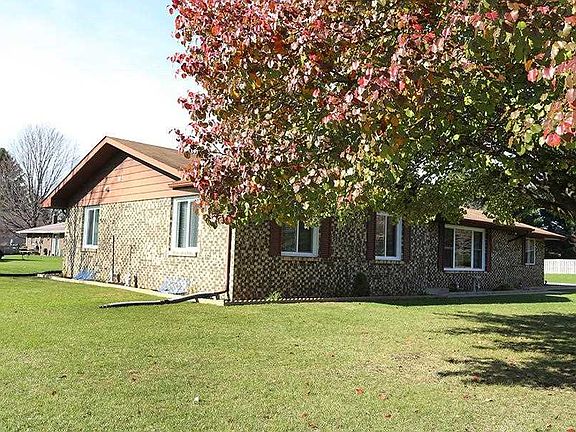 2nd image of 57081 Osage Dr