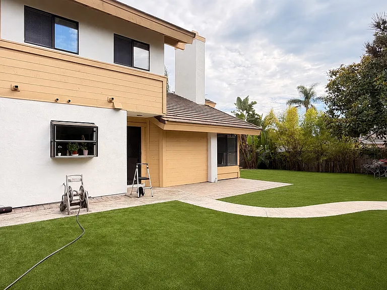 2705 Anta Ct — Photo 2