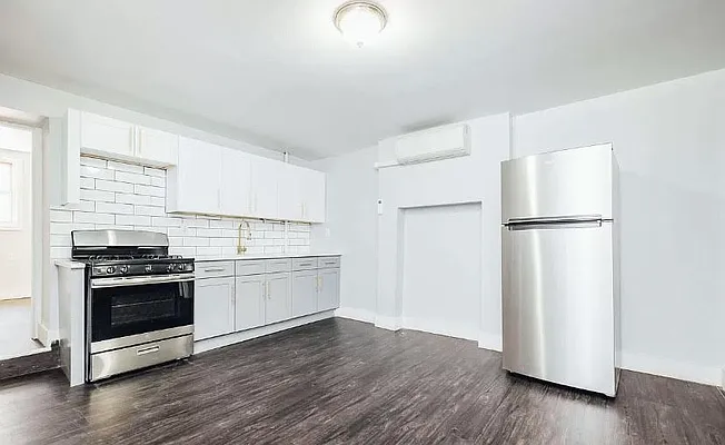 Rented by East Williamsburg Realty Inc | media 2
