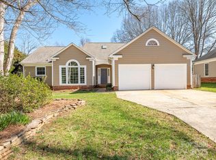 9307 Harlow Creek Rd, Huntersville, NC 28078