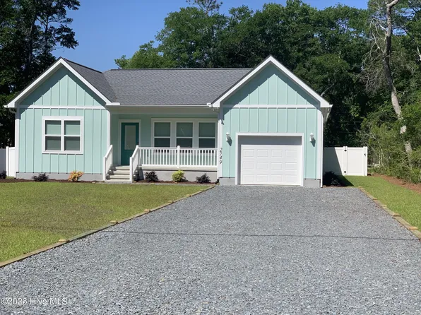 2749 Sea Aire Drive SW, Supply, NC 28462