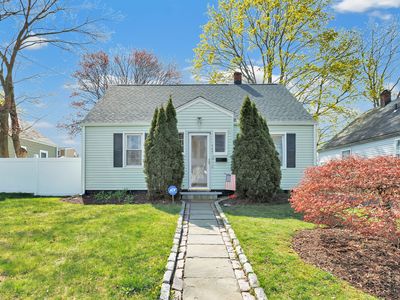 565 Burnsford Avenue, Bridgeport, CT, 06606