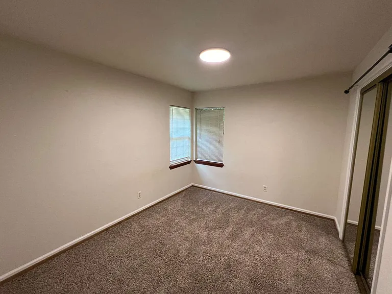 12845 Village Rd — Photo 7