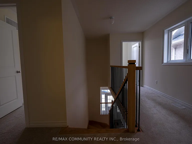 1109 Skyridge Blvd — Photo 7