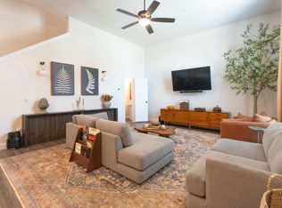 532 E 2nd St, Irving, TX 75060
