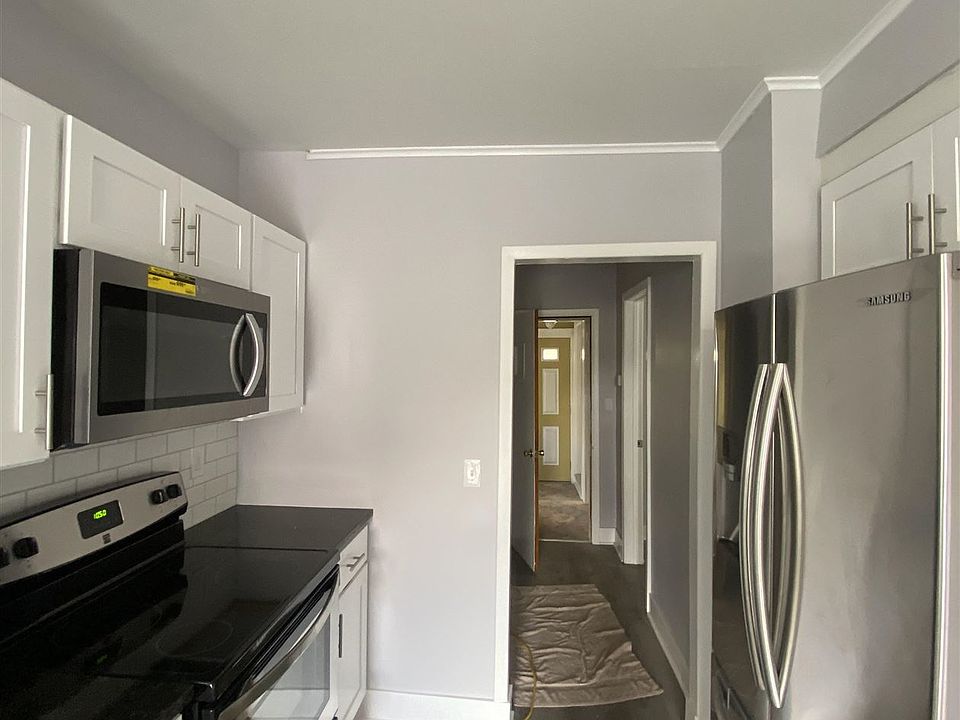 1st image of 175 Kimberly Ave