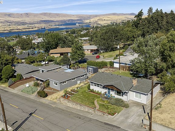 2nd image of 1718 Nevada St
