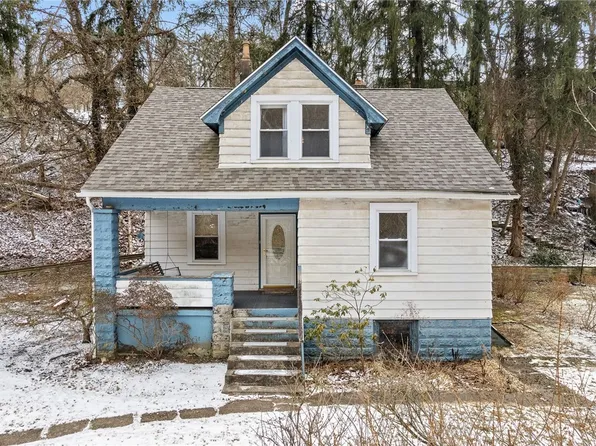 1341 Scrubgrass Rd, Carnegie, PA 15106