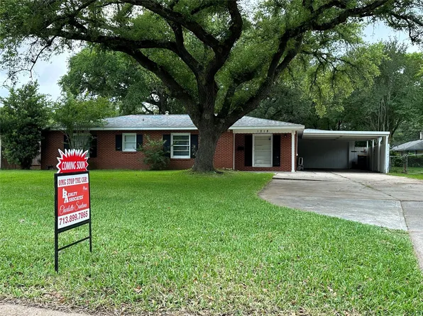 1218 Kirsten St, La Marque, TX 77568