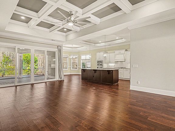 3rd image of 3060 Marsh Island Dr.