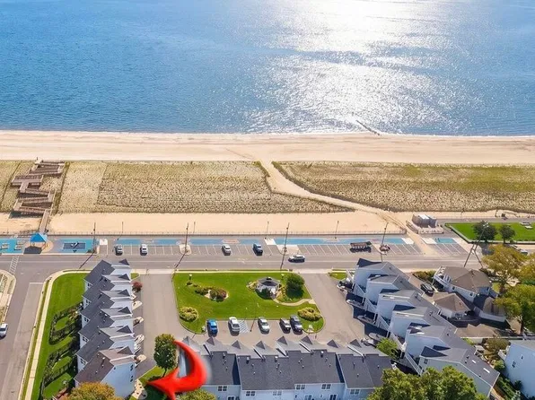 7 Vista Shores Drive, Union Beach, NJ 07735