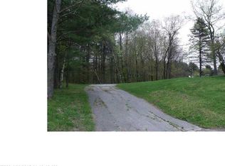 46 Mechanic St, Norridgewock, ME 04957