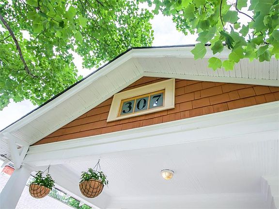 2nd image of 307 Spring St