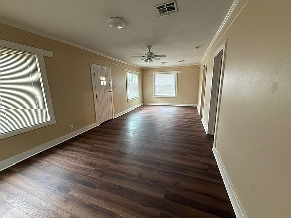 4th image of 1106 W Congress St