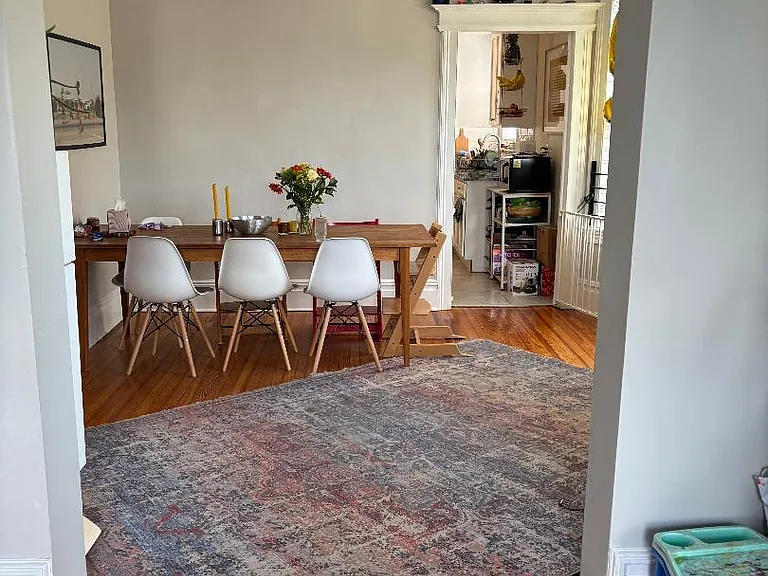 10 Almira St #2 — Photo 5