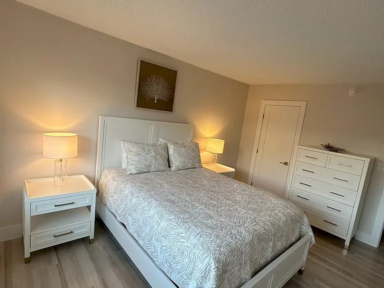 3000 Gulf Shore Blvd N #104 — Photo 12