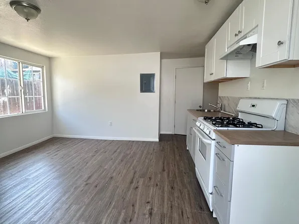 1133 Sweetwater Ln #B, Spring Valley, CA 91977