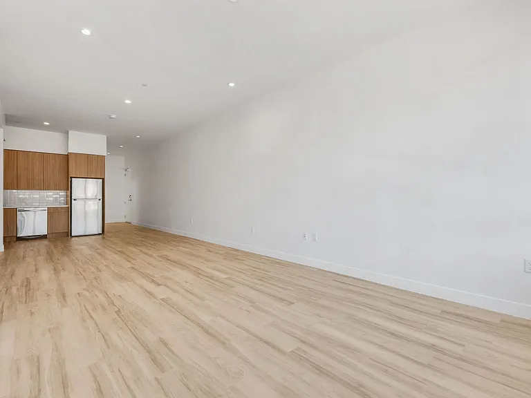 Uptown Lofts — Photo 101