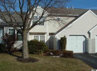6144 Spring Knoll Dr, Harrisburg, PA 17111