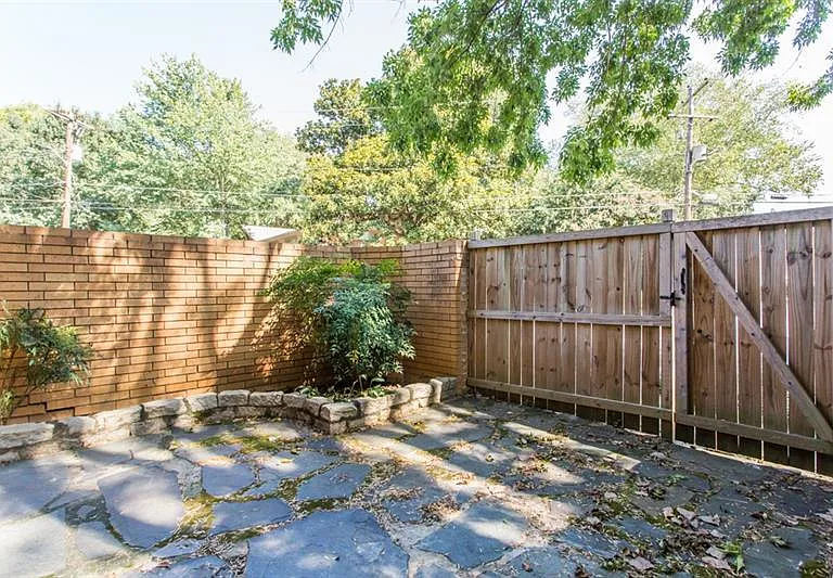 120 Biscayne Dr NW #B10 — Photo 24
