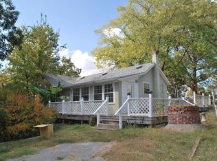 1820 NW Amherst Rd, Knoxville, TN 37909