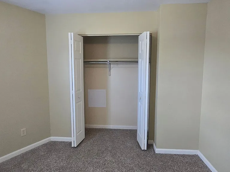 3313 Fort Harrods Ct — Photo 22