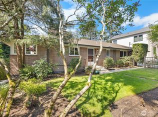 3427 72nd Pl SE, Mercer Island, WA 98040