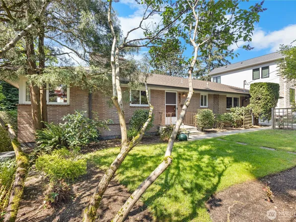 3427 72nd Place SE, Mercer Island, WA 98040